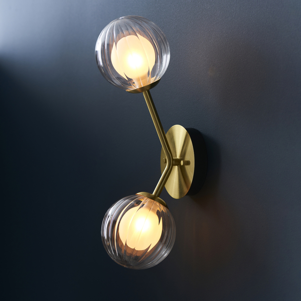 Lampa ścienna hampton L&-196691 Light& szklane kule plisowane mosiądz
