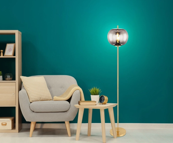 Modernistyczna lampa podłogowa BLACKY I 15345SMM Globo metal szkło mosiądz