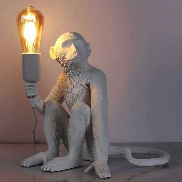 Dekoracyjna lampka stojąca Monkey ABR-KARD4-B Abruzzo małpka biały