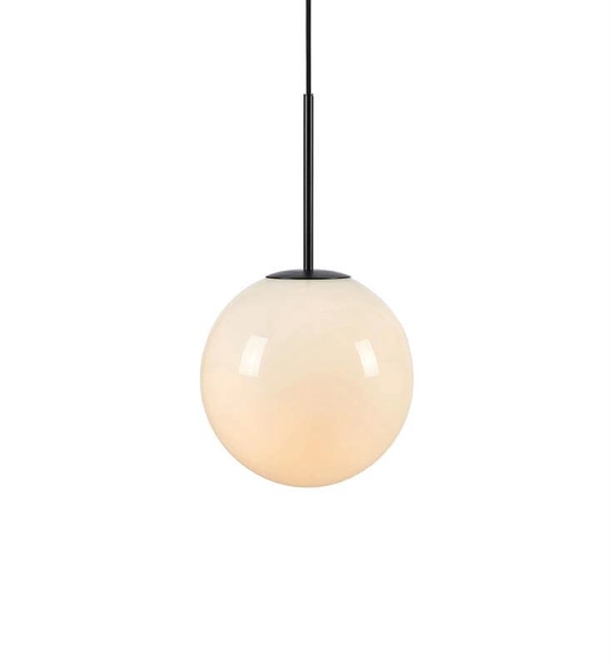 Skandynawska lampa wisząca Dione szklana kula biała czarna