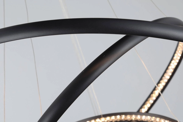 Lampa wisząca glamour Brighton pierścienie LED 55W 3000K czarne