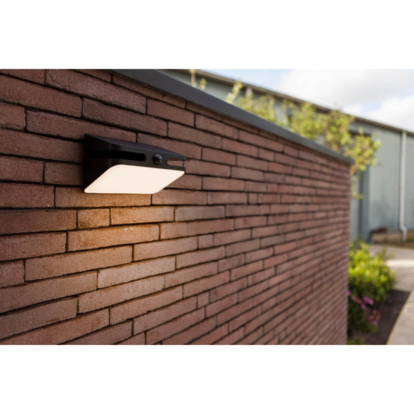 Elewacyjny kinkiet czujnik ruchu AERO 6919501330 LED 8,6W 4000K IP54 czarny