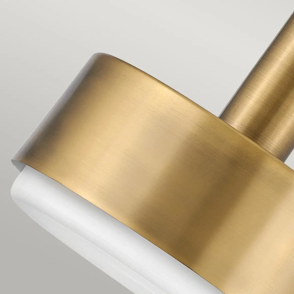 Szklana lampa wisząca Cedric HK-CEDRIC-P-M-BK nad wyspę czarna mosiądz