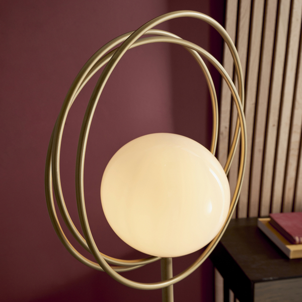 Stojąca lampa do salonu L&-192492 Light& ball pierścienie złote