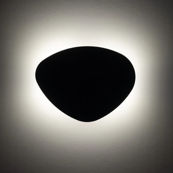 Minimalistyczna lampa na ściane 10631 kamień owalny czarny
