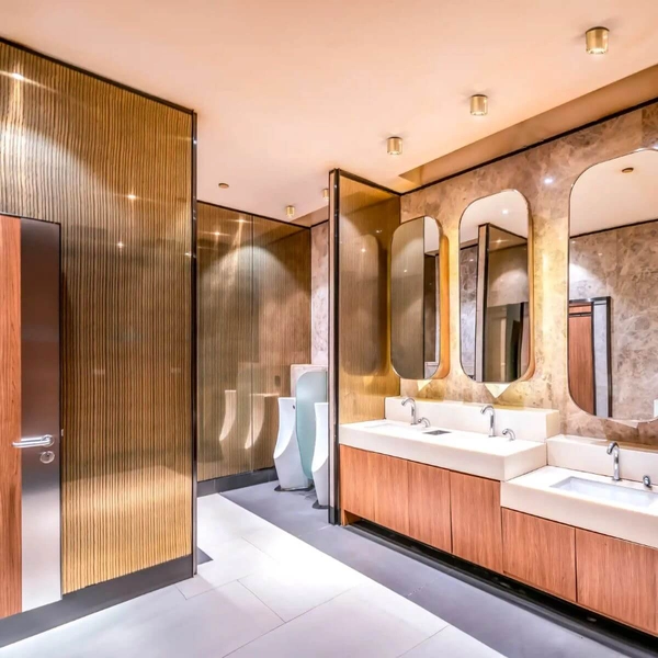 Minimalistyczna lampa sufitowa Luna CL0103-GD Yaskr tuba IP65 złota