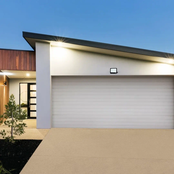 Zewnętrzny halogen ledowy EKN1623 LED 100W 4000K do ogrodu IP65 czarny