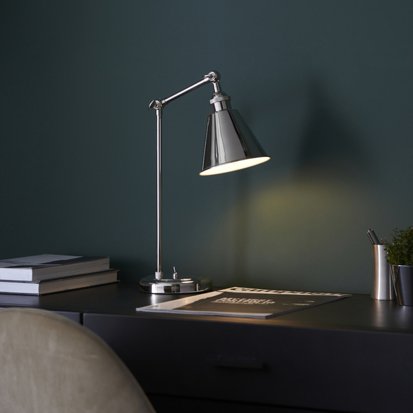 Stołowa lampa vintage L&-197836 Light& z regulacją stożek nikiel