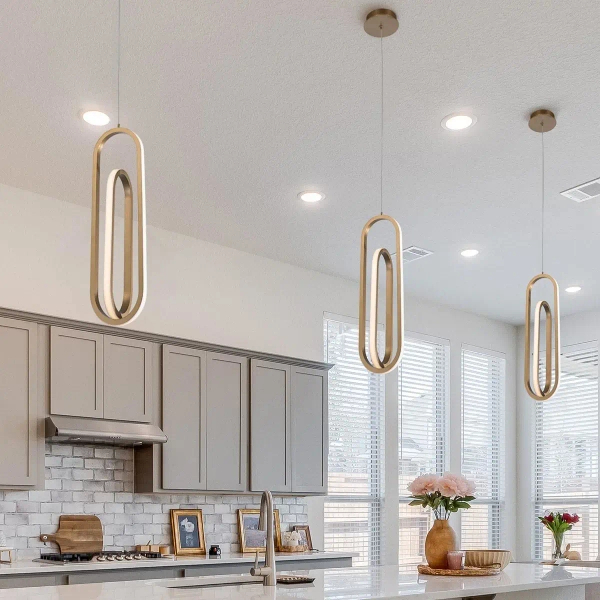 Owalna lampa wisząca Demark QN-DEMARK-1P-BG LED 28W 3000K do salonu złoty