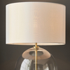 Szklana lampa stołowa hampton L&-199292 Light& abażurowa biała mosiądz