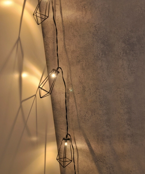 Industrialny łańcuch druciany do dekoracji 10 LED 2,1m ciepła