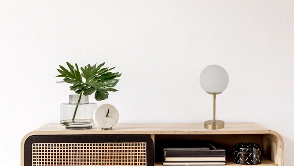 Złota lampa stołowa Dorado LP-002/1T S Light Prestige szklana kula na biurko