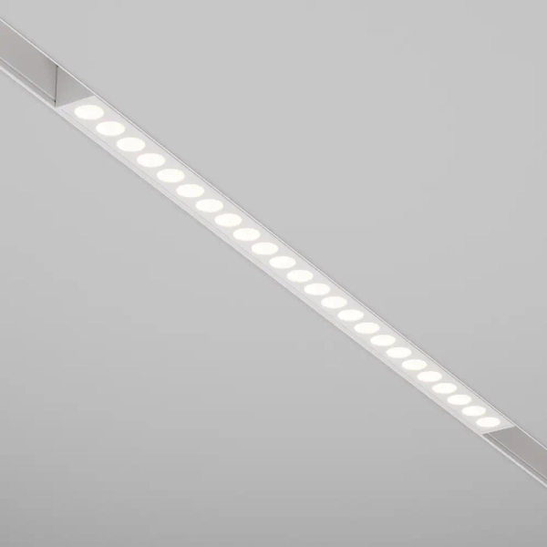 Magnetyczna lampa do systemu szynowego Exility TR031-4-24WTW-DD2-W biała
