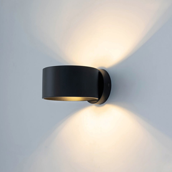 Lampa ścienna góra dół Arro MSE1501100130 Moosee metalowa czarny