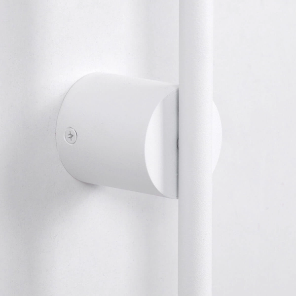 Kinkiet ścienny na słupku Pero K-5323 Kaja okrągły metalowy biały