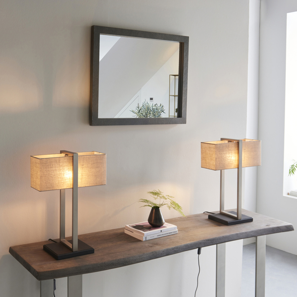 Modernistyczna lampa stołowa L&-193060 Light& rama płócienna nikiel