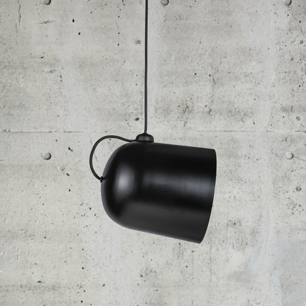 Zwieszająca lampa Angle 2020673003 DFTP zwis minimalistyczna czarna