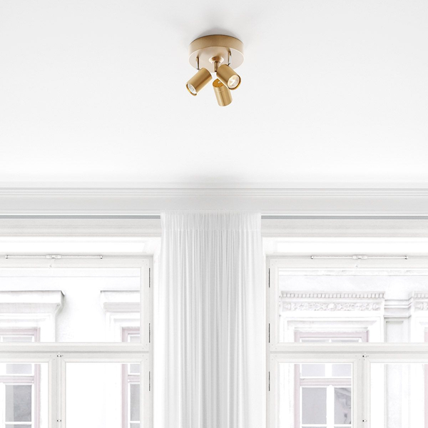 Złota lampa sufitowa Correct ruchome reflektorki nad łóżko