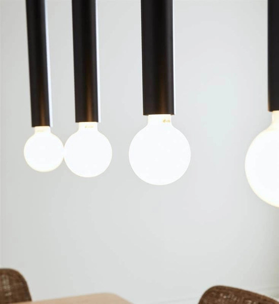 Pokojowa lampa wisząca Sencillo listwa z tubami czarna