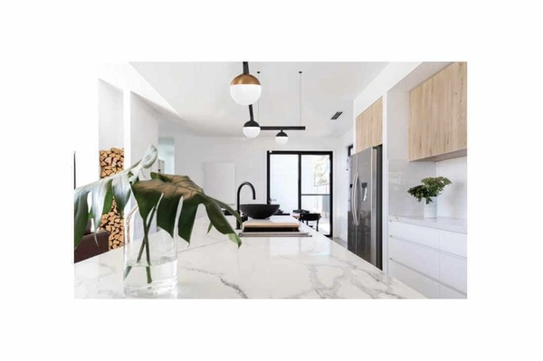 Kulista lampa do szyn magnetycznych Elin AZ4630 LED 7W 3000K złota