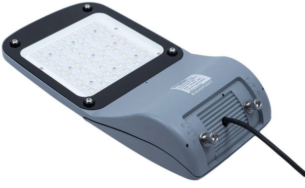 Metalowa lampa uliczna Blaupunkt LU48NW+FA1M+WSO1M+SO4M LED 48W biała