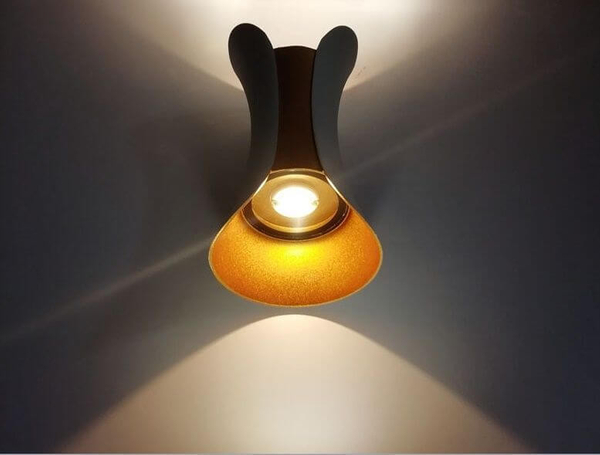 Elewacyjna lampa ogrodowa AGI KMG2X5WW LED 10W 3000K IP65 czarna