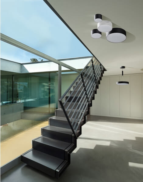 Okrągła lampa sufitowa Monza AZ2263 plafon LED 20W do pokoju czarna