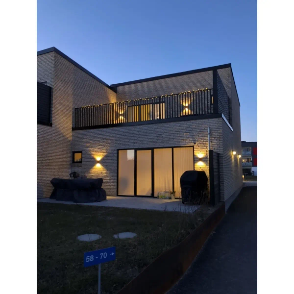 Metalowy kinkiet ścienny zewnętrzny ROLD 84141003 LED 10,5W 3000K IP54 czarny