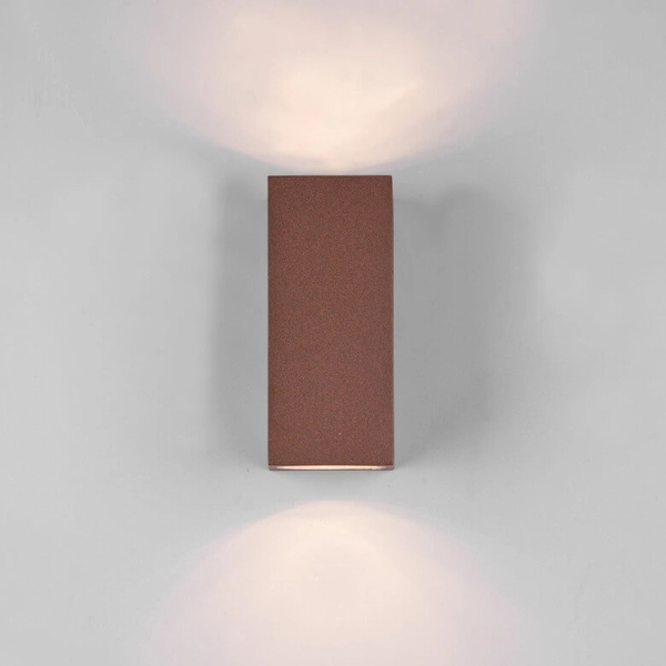 Metalowy kinkiet ścienny Roya 204269224 góra-dół IP44 rdzawy