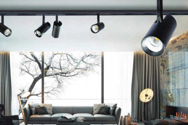 Regulowana lampa do systemu magnetycznego Makita AZ4836 LED 7W czarna