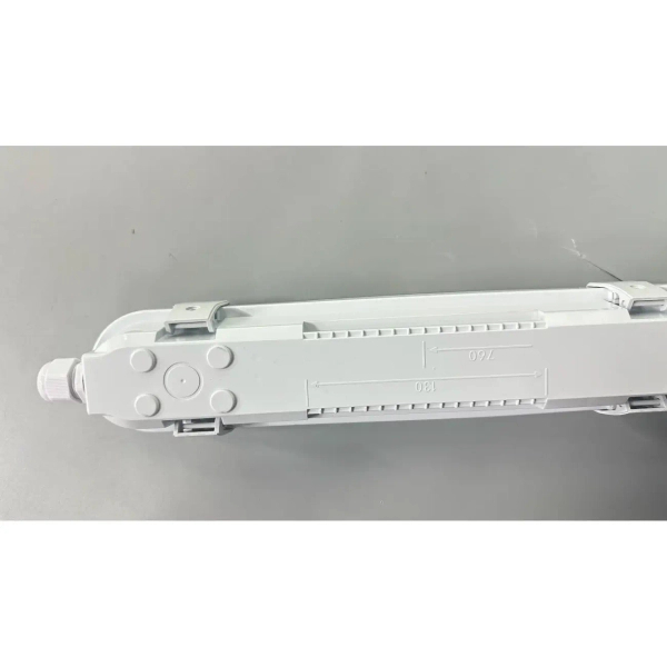 Podszafkowa lampa biała podłużna LED 36W 3000K na ścianę ON/OFF IP66 SLD/000313/4000/W