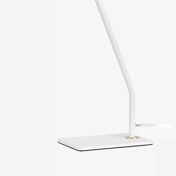 Lampka biurkowa COCO 107341 Markslojd regulowana z kulistym kloszem biała