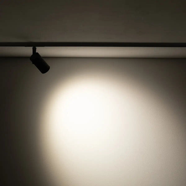 1-obwodowa lampa do szynoprzewodów 11716 LED 15W 3000K czarny