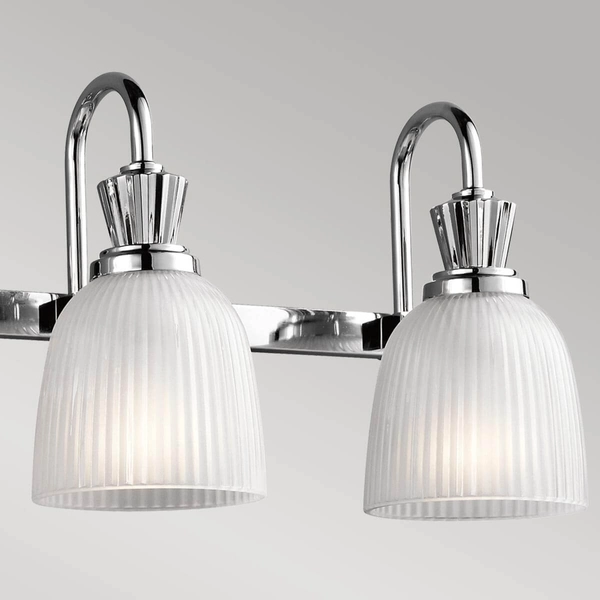 Szklana lampa ścienna Cora KL-CORA4-BATH Kichler do łazienki IP44 chrom biała