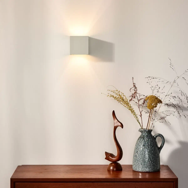 Lampa ścienna góra-dół XIO 09217/04/31 Lucide metalowa kostka biała