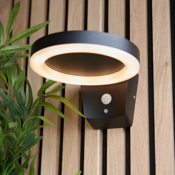 Kinkiet zewnętrzny Ebro 96933 LED 5,88W 3000K IP44 czujnik czarny biały