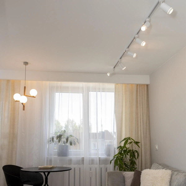 Jednofazowa lampa szynowa Tracer 6898 regulowana tuba biała