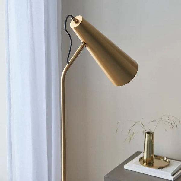 Lampa podłogowa z włącznikiem nożnym Karna 107528 mosiężna