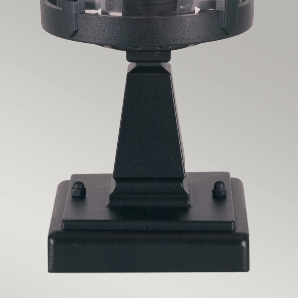 Latarenka stojąca ogrodowa Hereford BL12-BLACK Elstead na cokole czarna