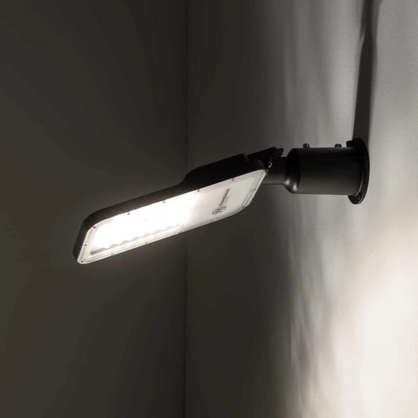 Zewnętrzna lampa ścienna Pathway 10641 LED 60W 3000K IP65 czarna