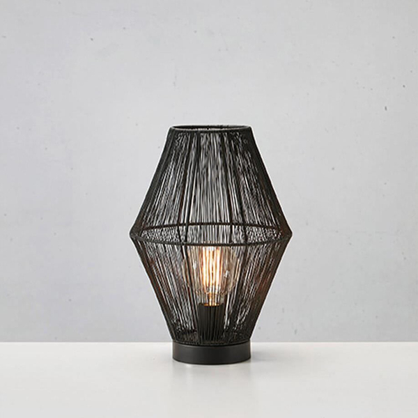 Industrialna lampka stołowa Casa 108666 Markslojd metalowa czarny