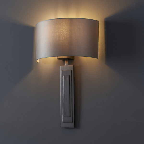 Salonowa lampa ścienna L&-195271 Light& z abażurem brązowa ecru