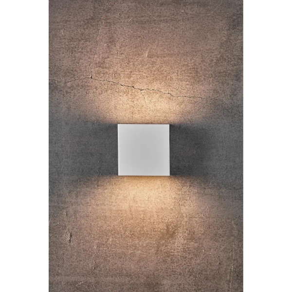 Regulowana lampa ścienna do ogrodu TURN 2019061001 LED 13W 2700K IP54 biała