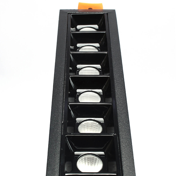 Podtynkowa lampa liniowa 589 Domeno LED 30W 4000K metalowa czarna