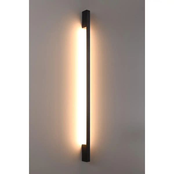 Minimalistyczna lampa ścienna Sappo LED 25W do holu czarna