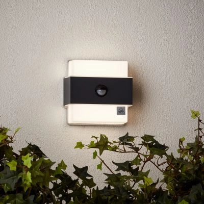 Elewacyjna lampa z sensorem Archie G96388/63 IP44 antracyt OUTLET