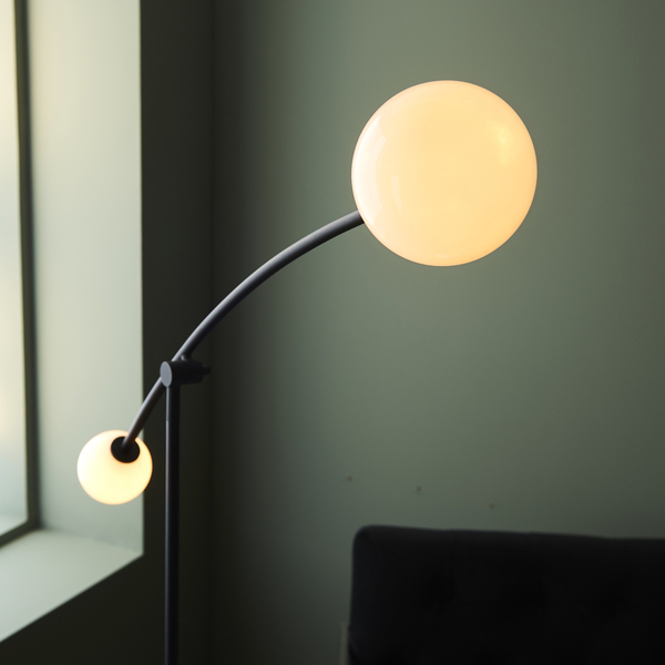 Designerska lampa stojąca L&-192604 Light& balls regulowana czarna
