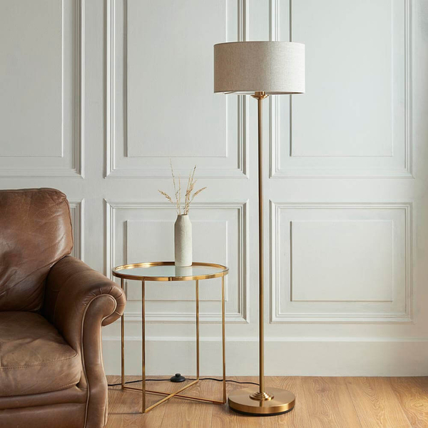 Podłogowa lampa do salonu Highclere 113461 z abażurem mosiądz antyczny