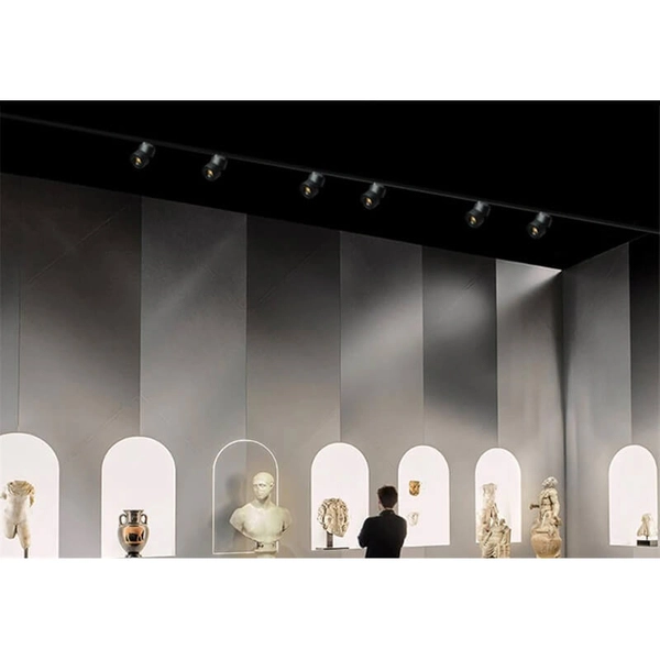 Reflektor szynowy 3-fazowy Posh Cree LED 12W 3000K czarny