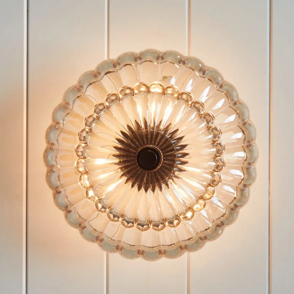Klasyczna lampa sufitowa Whitecap QZ-WHITECAP-SF-S kwiat bursztynowy